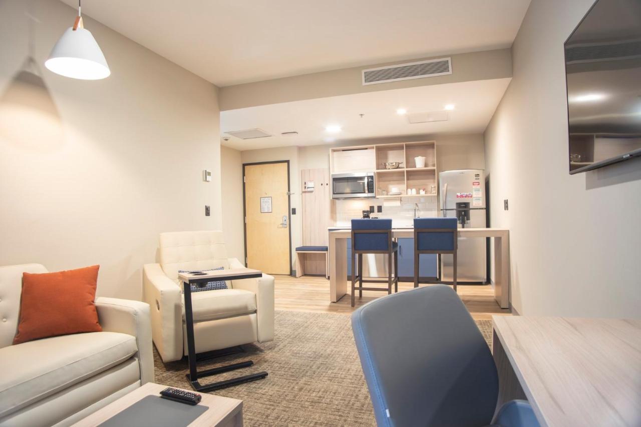 Candlewood Suites - Guadalajara Galerias By Ihg ซาโปปัน ภายนอก รูปภาพ