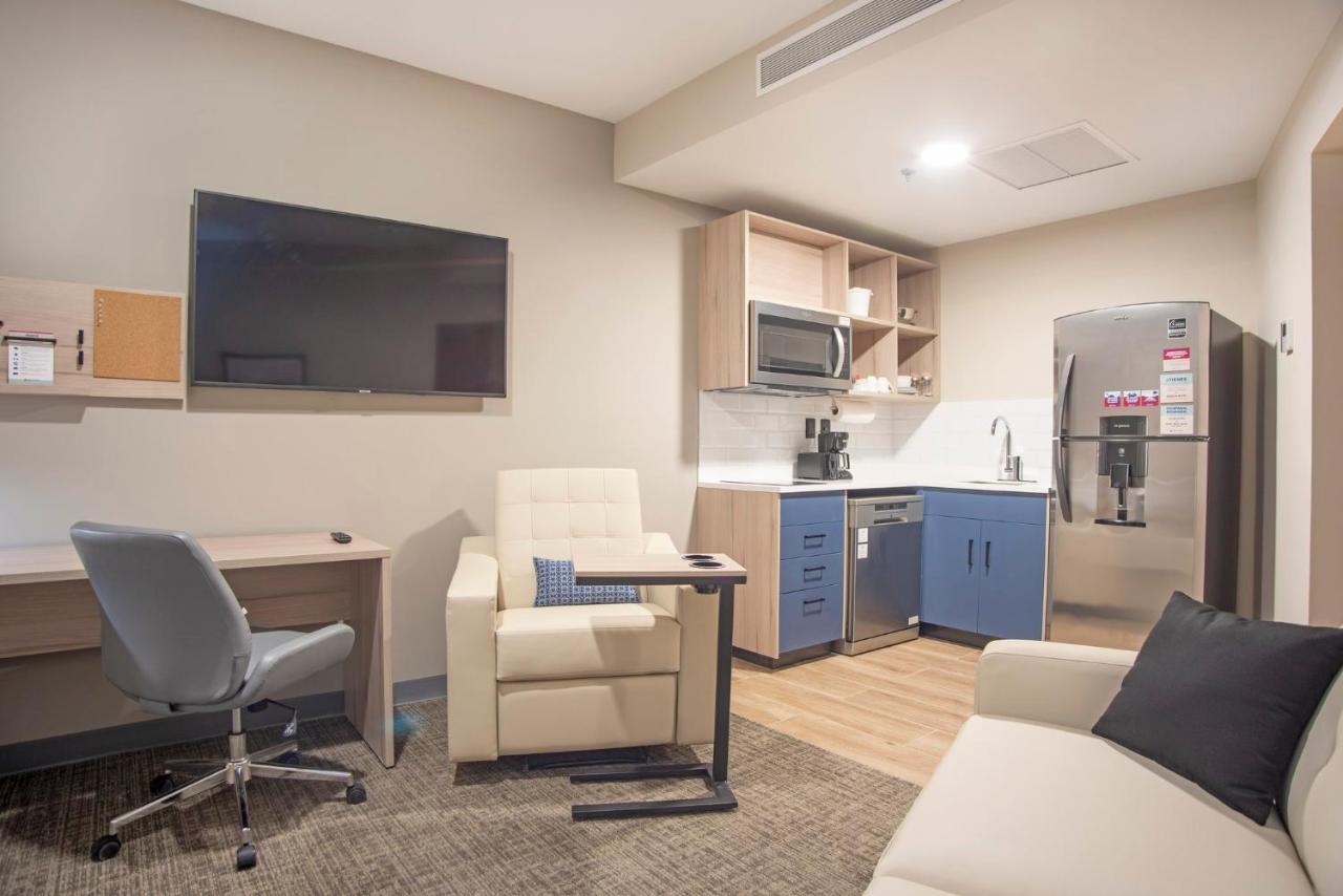 Candlewood Suites - Guadalajara Galerias By Ihg ซาโปปัน ภายนอก รูปภาพ