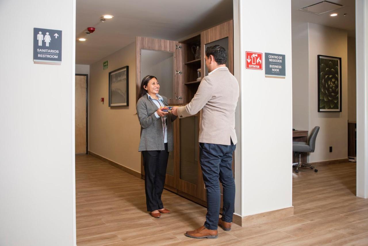 Candlewood Suites - Guadalajara Galerias By Ihg ซาโปปัน ภายนอก รูปภาพ
