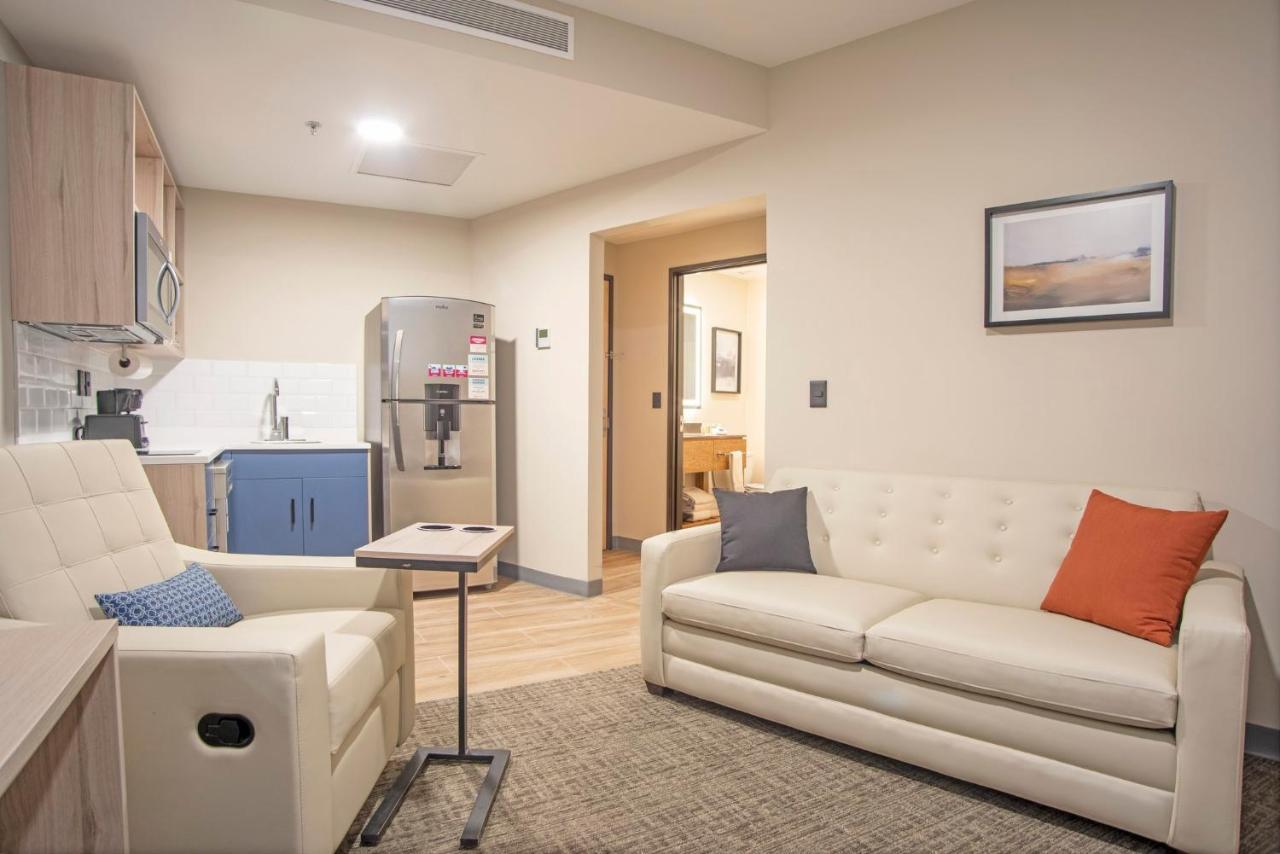 Candlewood Suites - Guadalajara Galerias By Ihg ซาโปปัน ภายนอก รูปภาพ