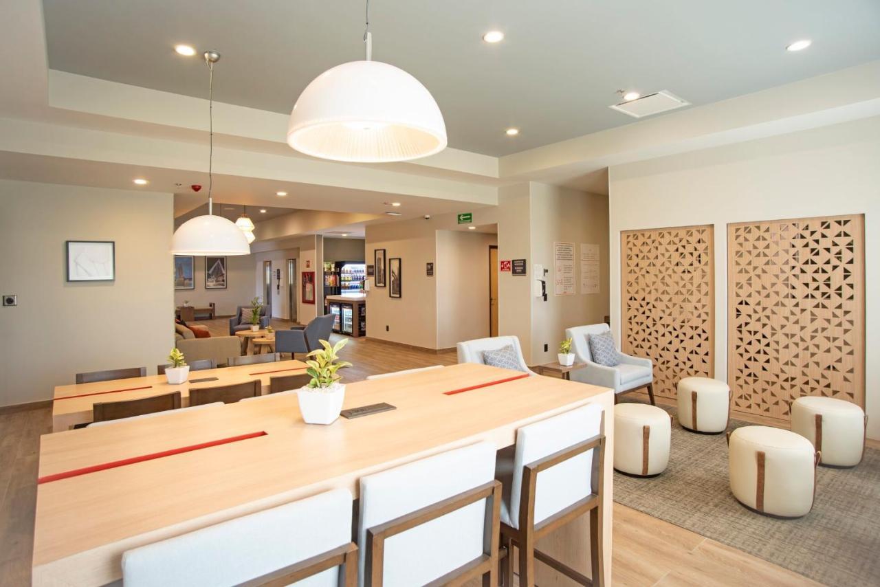 Candlewood Suites - Guadalajara Galerias By Ihg ซาโปปัน ภายนอก รูปภาพ